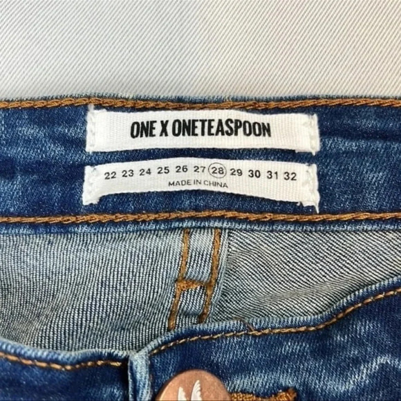 NEW ONE X ONE TEASPOON Freebird ll Low Waist Distressed Zipper Hem Size 28 - Picture 3 of 12